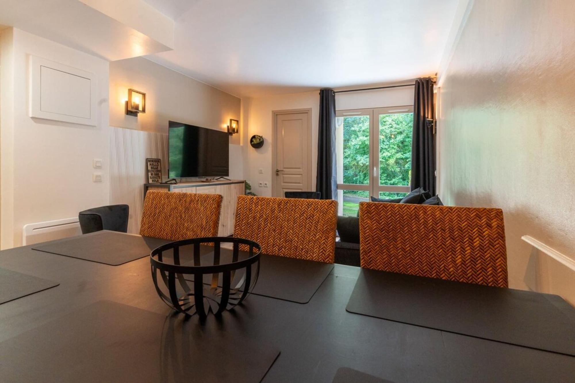 Beautiful Flat With Swimming Pool Tennis Court And Private Car Parking 09 Le Touquet Exterior photo